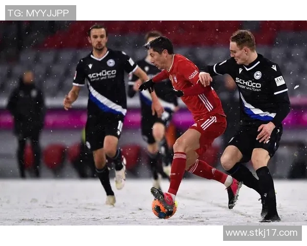 慕尼黑拜仁征服比勒费尔德，大胜在望